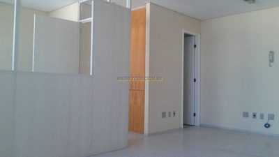 Loja-Salão, 3656 m² - Foto 1