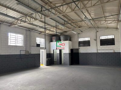 Depósito-Galpão, 220 m² - Foto 1