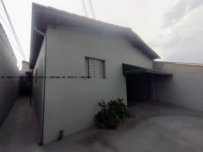 Casa, 6 quartos, 180 m² - Foto 2