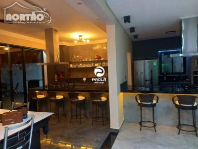 Casa, 4 quartos, 267 m² - Foto 4