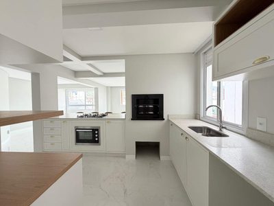 Apartamento, 231 m² - Foto 1
