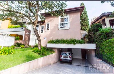 Casa, 4 quartos, 262 m² - Foto 1