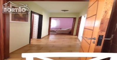 Casa, 3 quartos, 168 m² - Foto 4