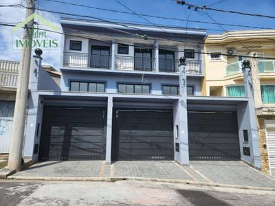Sobrado, 3 quartos, 210 m² - Foto 1