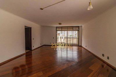 Apartamento, 3 quartos, 190 m² - Foto 1