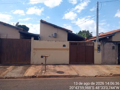 Casa, 2 quartos, 125 m² - Foto 1