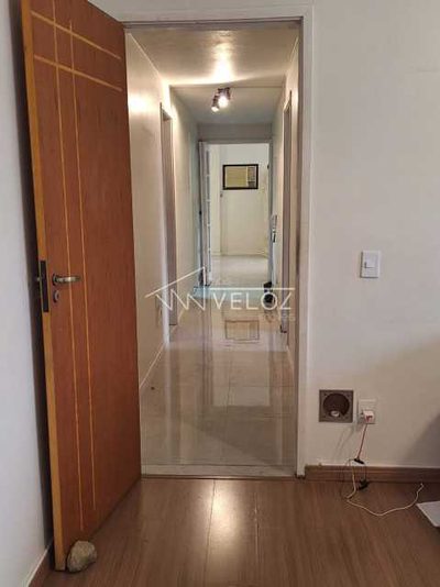 Apartamento, 3 quartos, 225 m² - Foto 1