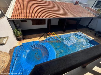 Casa, 4 quartos, 315 m² - Foto 1