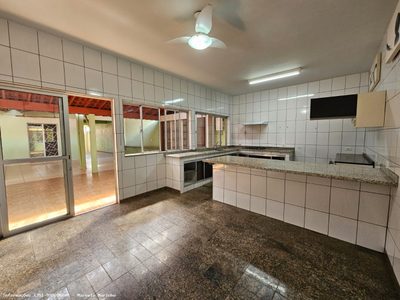 Casa, 5 quartos, 400 m² - Foto 1