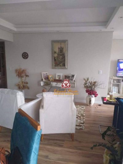Apartamento, 3 quartos, 147 m² - Foto 1