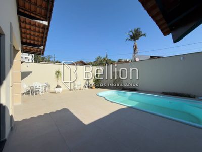 Casa, 3 quartos, 219 m² - Foto 4