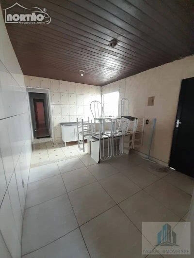 Casa, 2 quartos, 130 m² - Foto 1