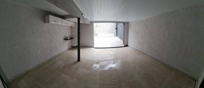 Sobrado, 2 quartos, 180 m² - Foto 1