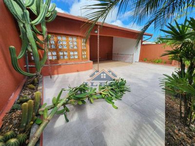 Casa, 3 quartos, 250 m² - Foto 1