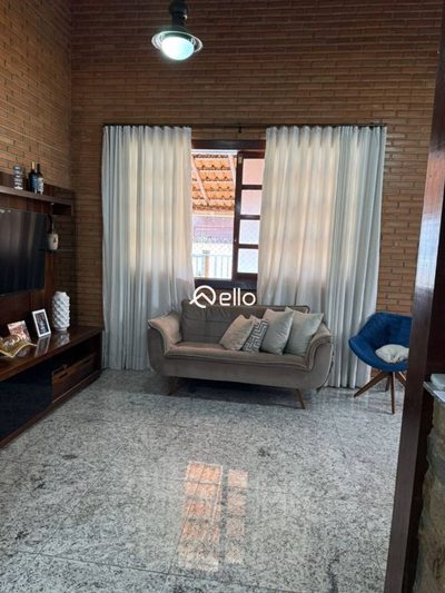 Casa, 3 quartos, 223 m² - Foto 4