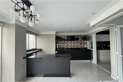 Apartamento, 3 quartos, 140 m² - Foto 1