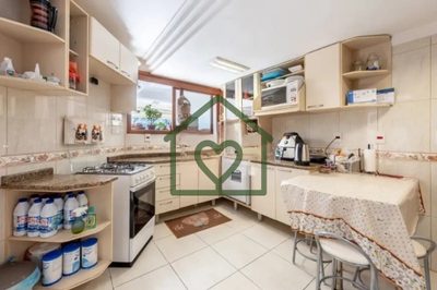 Casa, 5 quartos, 327 m² - Foto 2