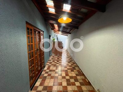 Casa, 3 quartos, 124 m² - Foto 1