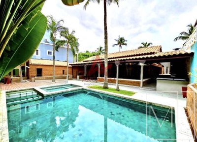 Casa, 5 quartos, 432 m² - Foto 1