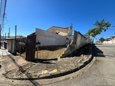 Terreno, 180 m² - Foto 1