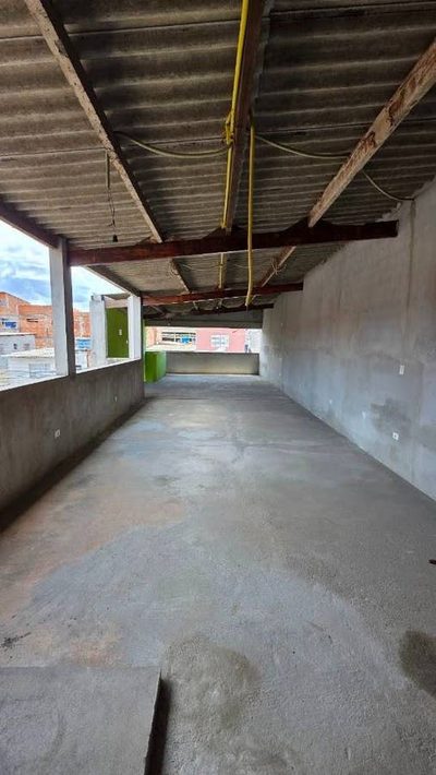 Sobrado, 4 quartos, 210 m² - Foto 2