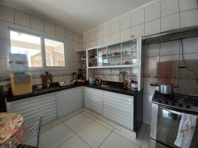 Casa, 3 quartos, 252 m² - Foto 4