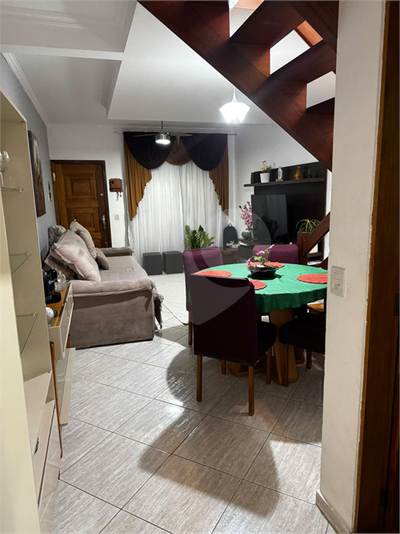 Casa, 2 quartos, 250 m² - Foto 1
