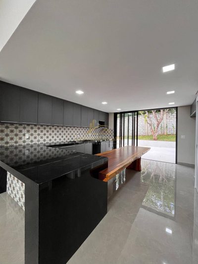 Casa, 4 quartos, 171 m² - Foto 5
