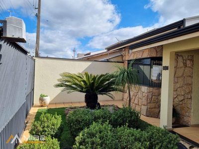 Casa, 3 quartos, 167 m² - Foto 2