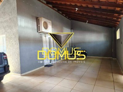 Casa, 3 quartos, 180 m² - Foto 1