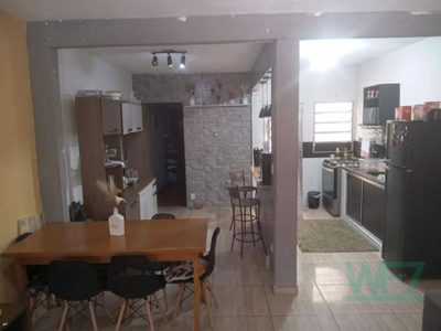 Casa, 2 quartos, 150 m² - Foto 1