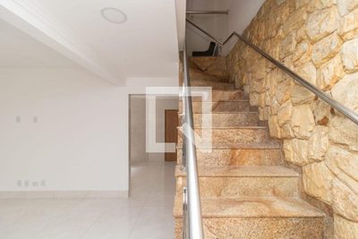 Casa, 2 quartos, 300 m² - Foto 2