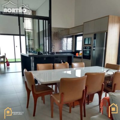 Casa, 4 quartos, 193 m² - Foto 4