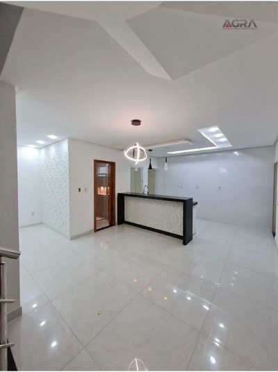 Casa, 3 quartos, 118 m² - Foto 4