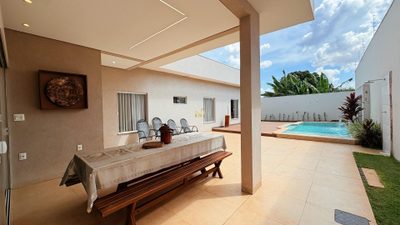 Casa, 3 quartos, 156 m² - Foto 1