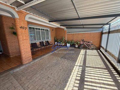 Casa, 3 quartos, 235 m² - Foto 2
