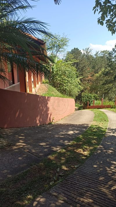 Chácara, 3 quartos, 200 m² - Foto 1