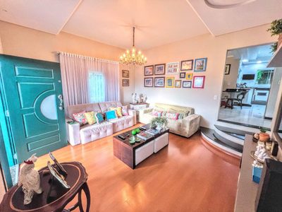 Casa, 3 quartos, 252 m² - Foto 3