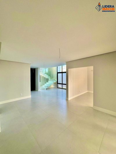 Casa, 4 quartos, 252 m² - Foto 4