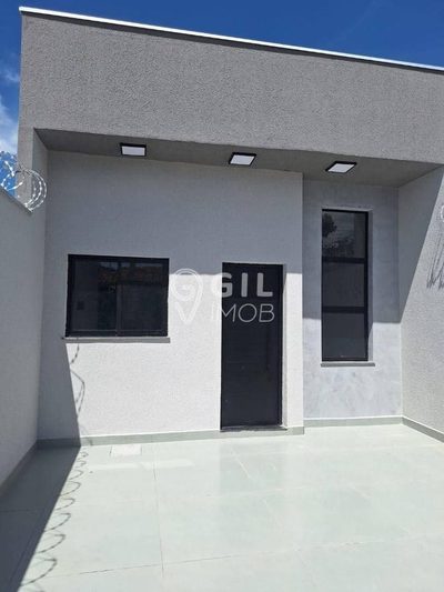 Casa, 2 quartos, 82 m² - Foto 1