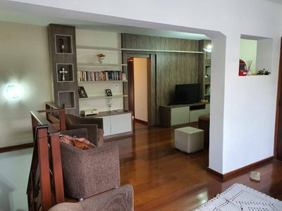 Sobrado, 3 quartos, 359 m² - Foto 2