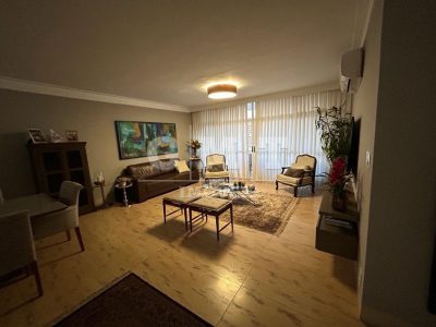 Apartamento, 4 quartos, 216 m² - Foto 1