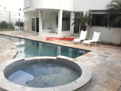Casa, 4 quartos, 560 m² - Foto 1