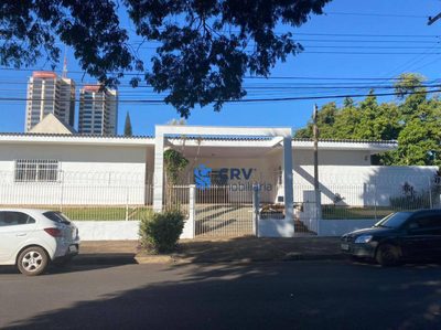 Casa, 3 quartos, 270 m² - Foto 1