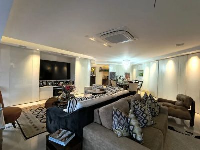 Apartamento, 3 quartos, 300 m² - Foto 1