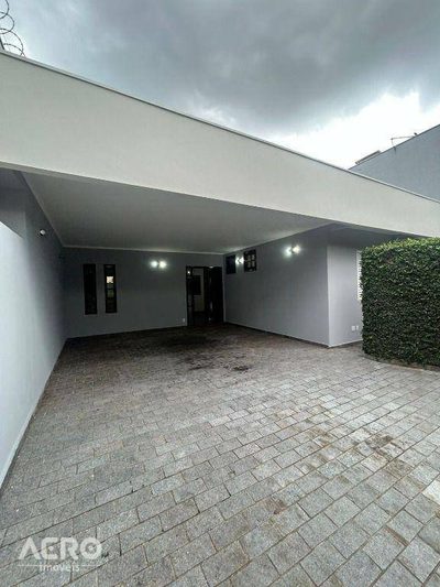 Casa, 3 quartos, 308 m² - Foto 4