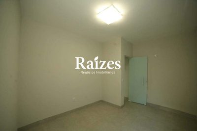 Casa, 1 quarto, 250 m² - Foto 5
