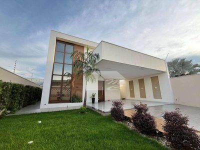 Casa, 3 quartos, 199 m² - Foto 1