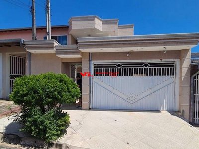 Sobrado, 3 quartos, 178 m² - Foto 1