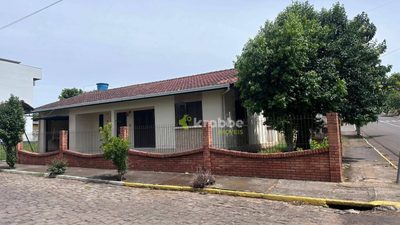 Casa, 3 quartos, 108 m² - Foto 1
